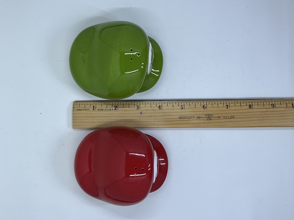 NIB Mario Brothers S&P Super Shakers - Picture 7 of 8